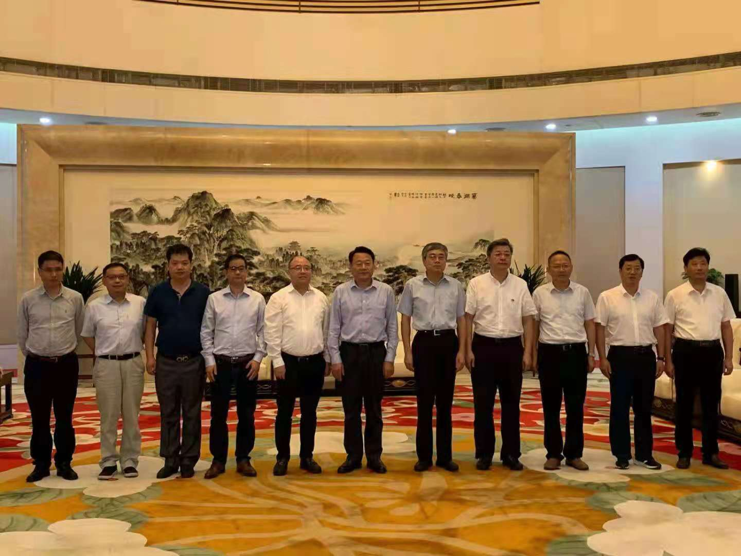 安徽省委常委、合肥市委書記虞愛華會(huì)見公司董事長(zhǎng)